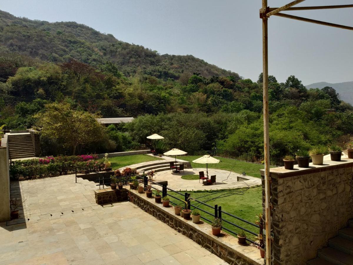 Celebration Lavasa Hotel Exterior foto